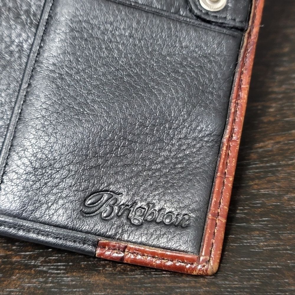 BRIGHTON Vintage Heart Folio Leather Wallet - Picture 12 of 14